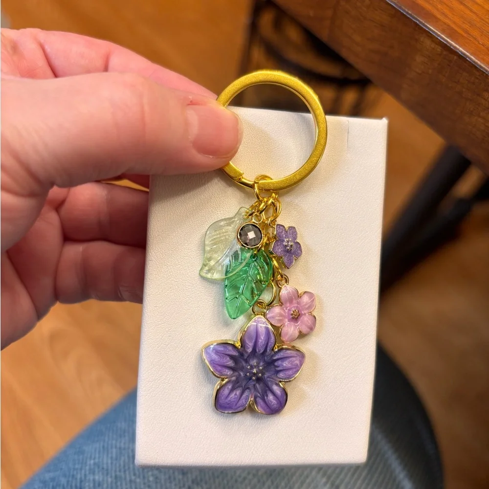Handmade elegant necklace